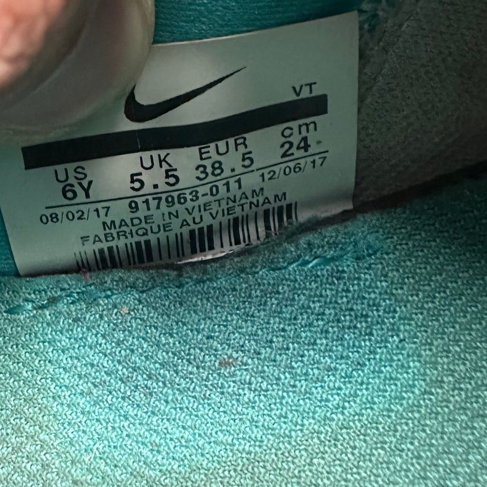 Nike Air Vapormax GS 917963-011 Vast Grey Black Dusty Cactus Size 6Y Womens 7.5 - Picture 11 of 12